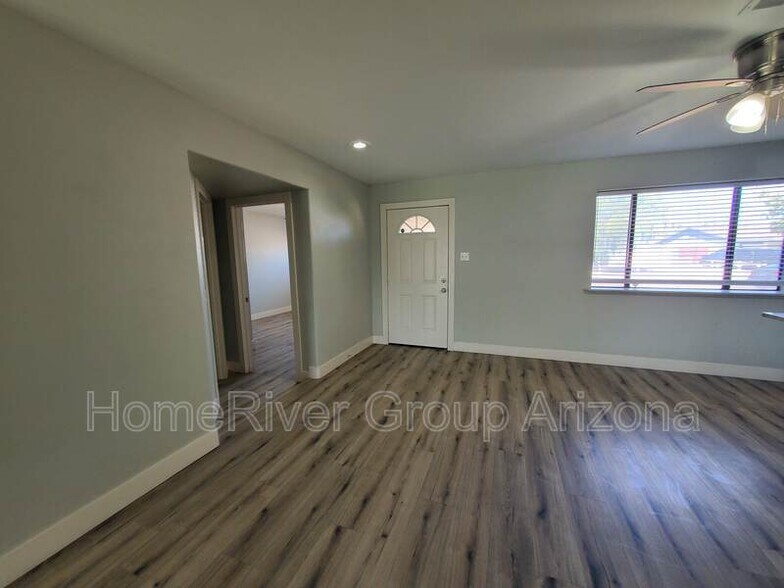 Building Photo - 4023 N 80th Dr