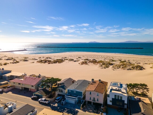 Building Photo - 3321O- Deja Blue | FURNISHED