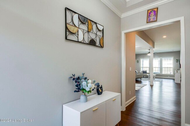 Building Photo - 107 Irondale Ct