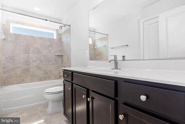 Building Photo - 3814 Drayton Ct