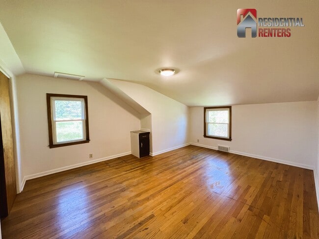 Building Photo - 2606 Good Hope Rd