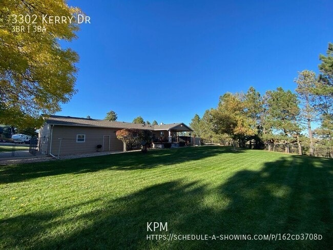 Building Photo - 3302 Kerry Dr