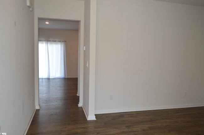 Building Photo - 1454 Renoir Ct