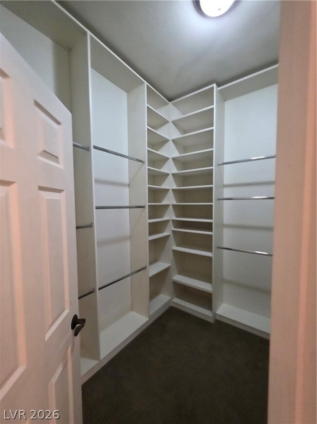 Building Photo - 9338 Wilderness Glen Ave