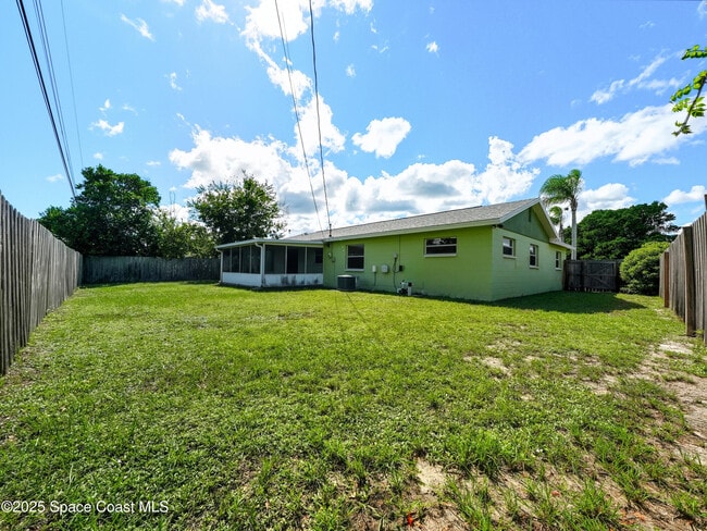 Building Photo - 5155 Sharlene Dr