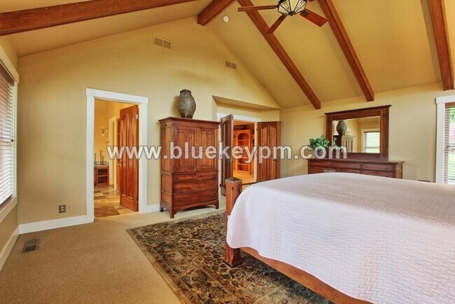 Building Photo - 3 Bed, 2 Bath, 1 Acre Home in Ridgefield, WA