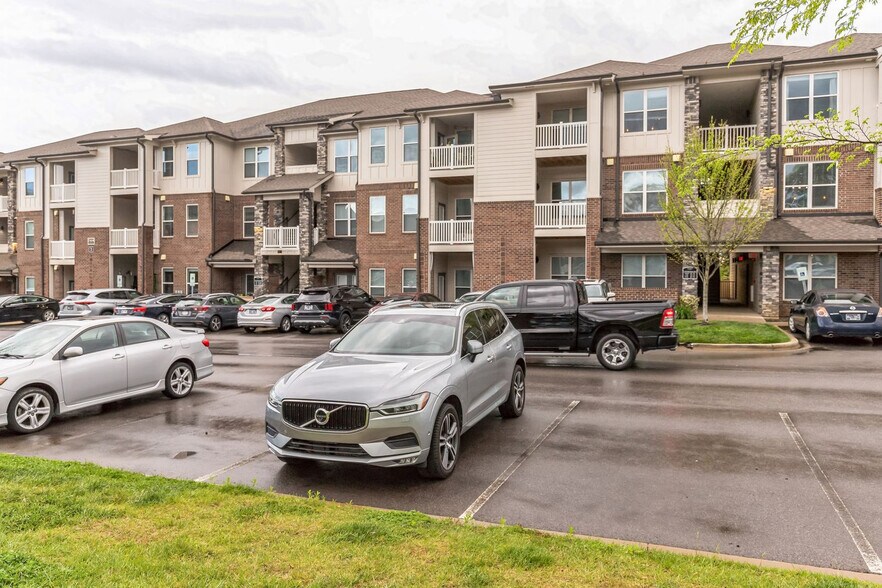 Building Photo - 11614 Vista Terrace Way-SI FL3-ID1612952P