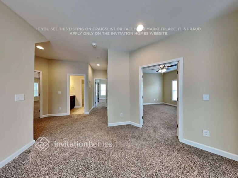 Building Photo - 600 Hadlow St