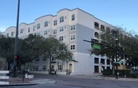 Building Photo - Perfectly priced 1/1 in heart of Downtown Orlando