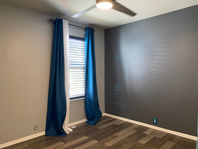 Building Photo - 1911 Wormack Way