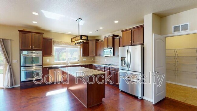 Building Photo - 655 Woodmoor Acres Dr