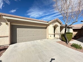 Building Photo - SQUARE AT WIGWAM RANCH