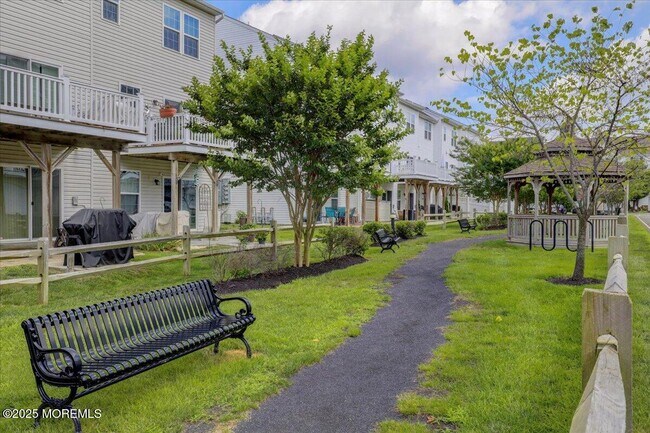 Building Photo - 107 Celebration Blvd