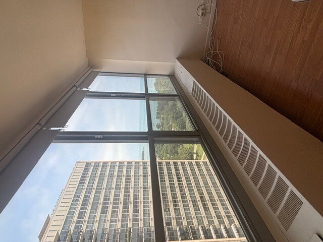 Building Photo - 3550 N Lake Shore Dr