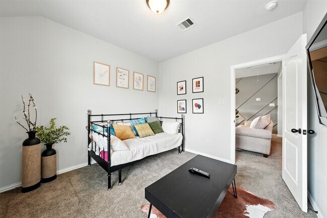 Building Photo - 26507 Grey Sparrow Dr