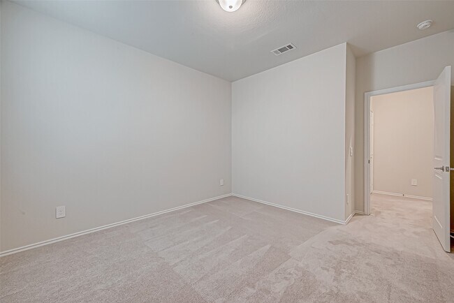 Building Photo - 10511 Blankiet Ln.