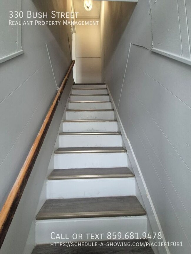 Building Photo - 330 Bush St