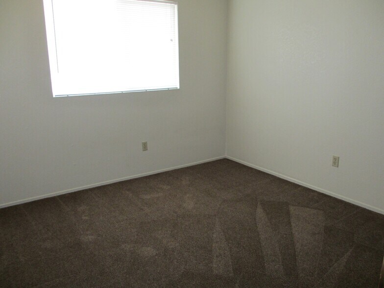 Building Photo - 1721 Azoulay Ct
