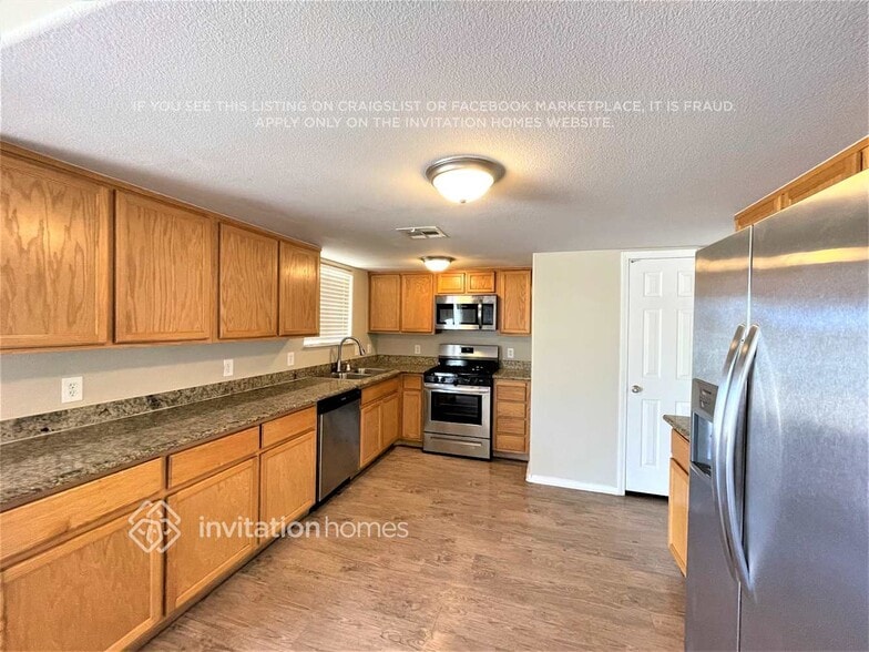 Building Photo - 205 Red Horizon Terrace