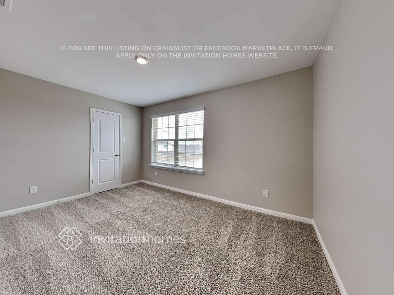 Building Photo - 3127 Angus Dr