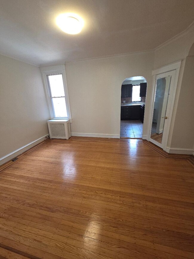 Building Photo - 257 Bayard Rd