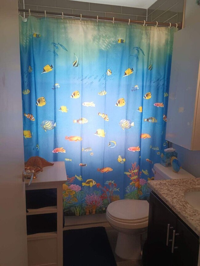 Building Photo - 2 Bedroom Townhouse in the heart of Tennyson!