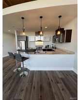 Building Photo - 4100 Forest Park Ave