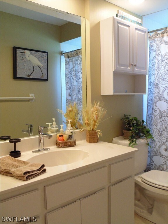 Building Photo - 4835 SW 18th Ave