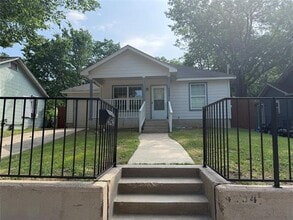 Building Photo - 4934 Kildare Ave