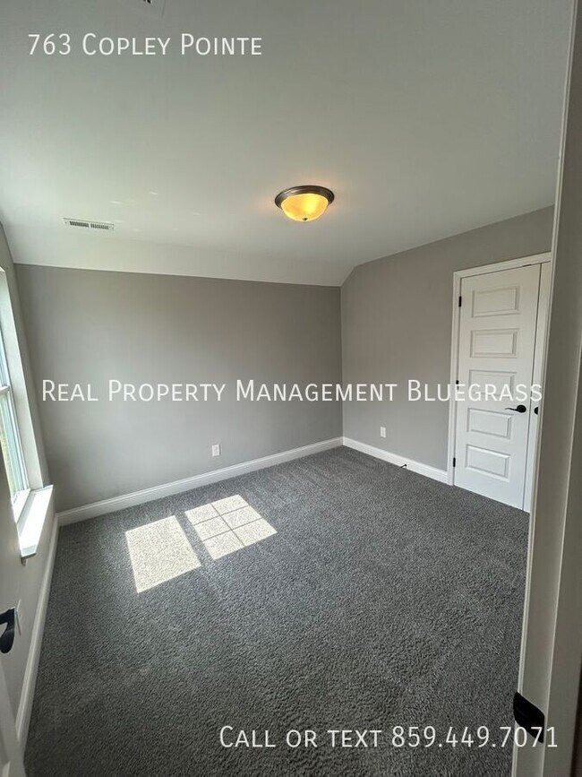 Building Photo - 763 Copley Pointe Dr