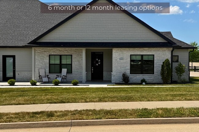 Building Photo - 6321 Murano Way