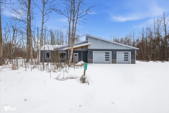 Building Photo - Fully ADA Accessible Home!