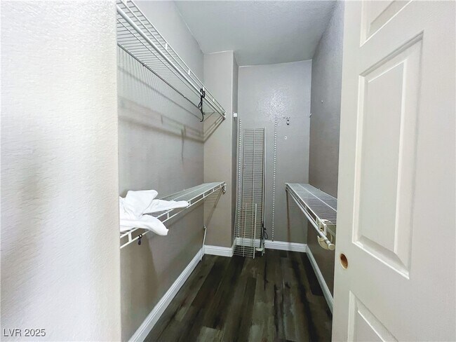 Building Photo - 5230 Monterey Park Cir