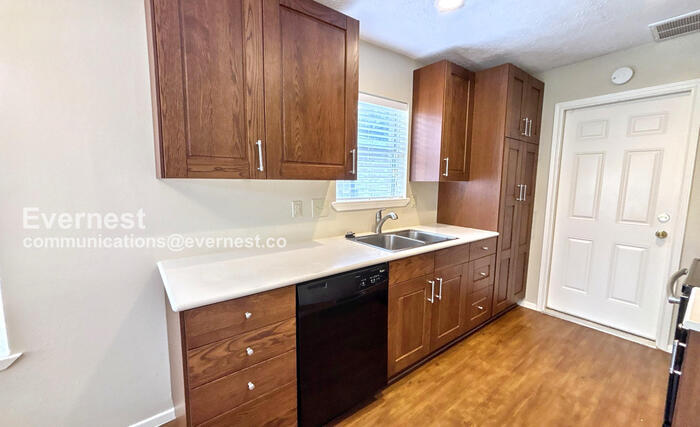 Building Photo - 9503 Martin Wood Ct