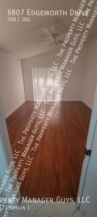 Building Photo - 6807 Edgeworth Dr