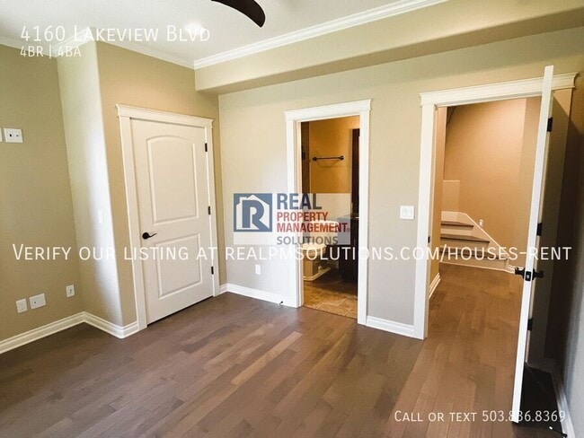 Building Photo - 4160 Lakeview Blvd