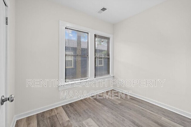 Building Photo - 2608 Avenue G