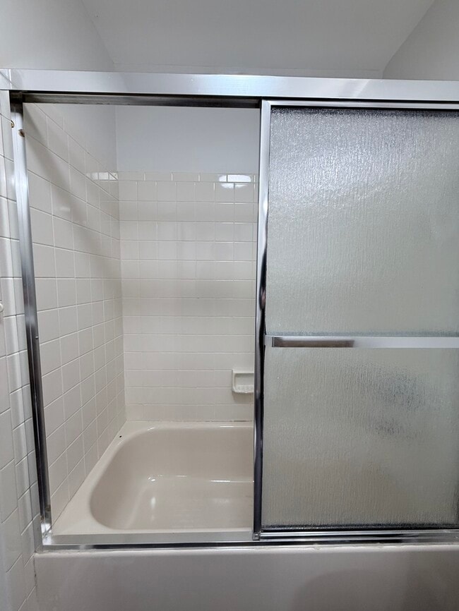 Building Photo - 171 Scobee Ln