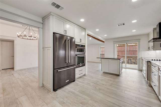 Building Photo - 630 Pheasant Ln