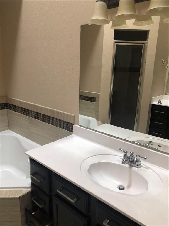 Building Photo - 12604 Paseo Rae Ave