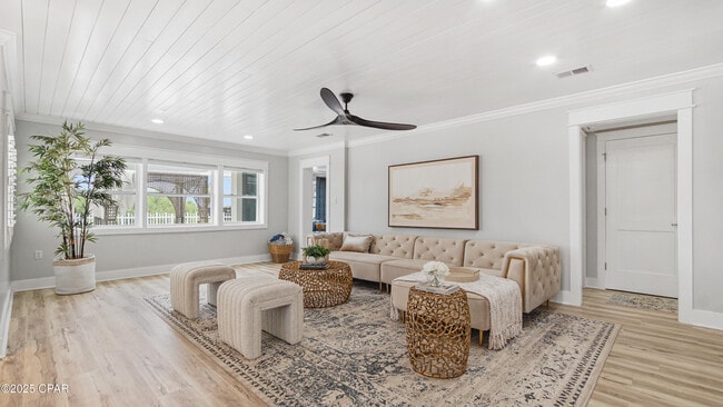 Building Photo - 2501 High Ave