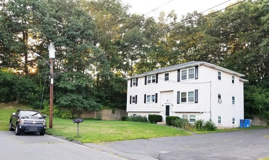 Building Photo - 186 Sheffield Lane