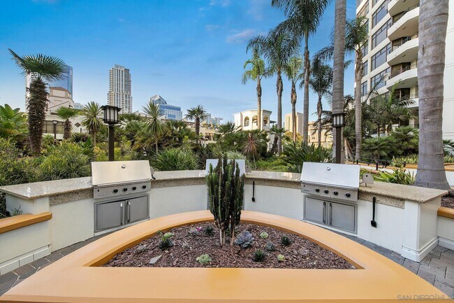 Building Photo - 680 Kettner Blvd