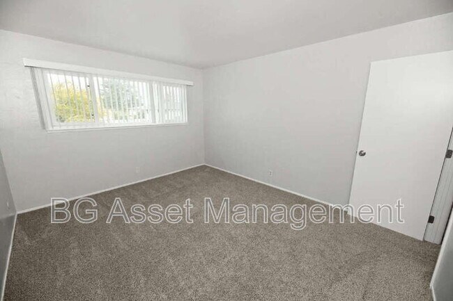 Building Photo - 4621 Ashdale Ct