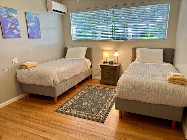 Building Photo - 14155 Old Cutler Rd