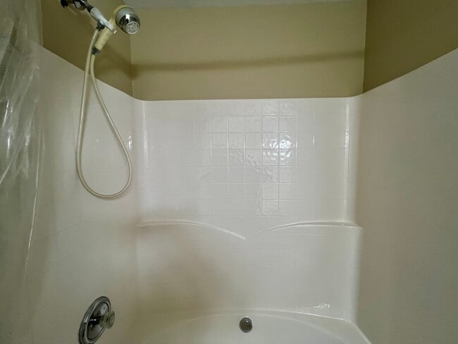 Building Photo - 413 Ruby Walk Dr