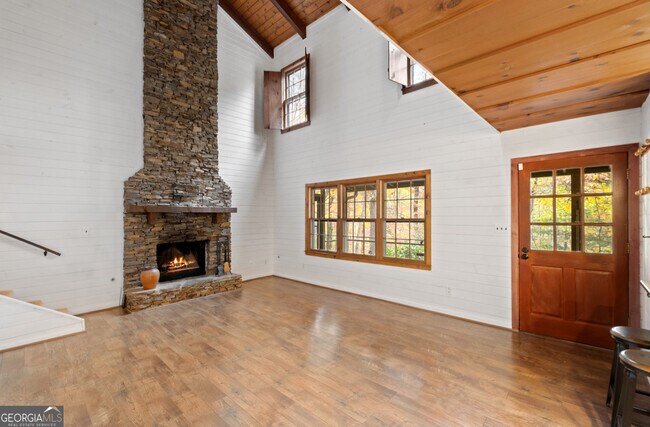 Building Photo - 270 Buckskull Hollow Dr