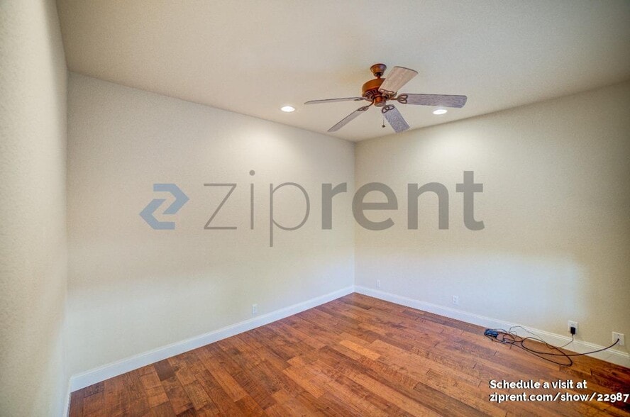 Building Photo - 3514 Oeste Ln