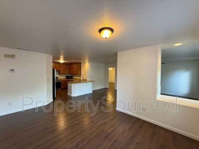 Building Photo - 1633 Porter Way