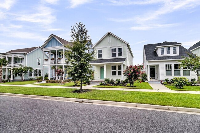 Building Photo - 396 Ripple Park Dr
